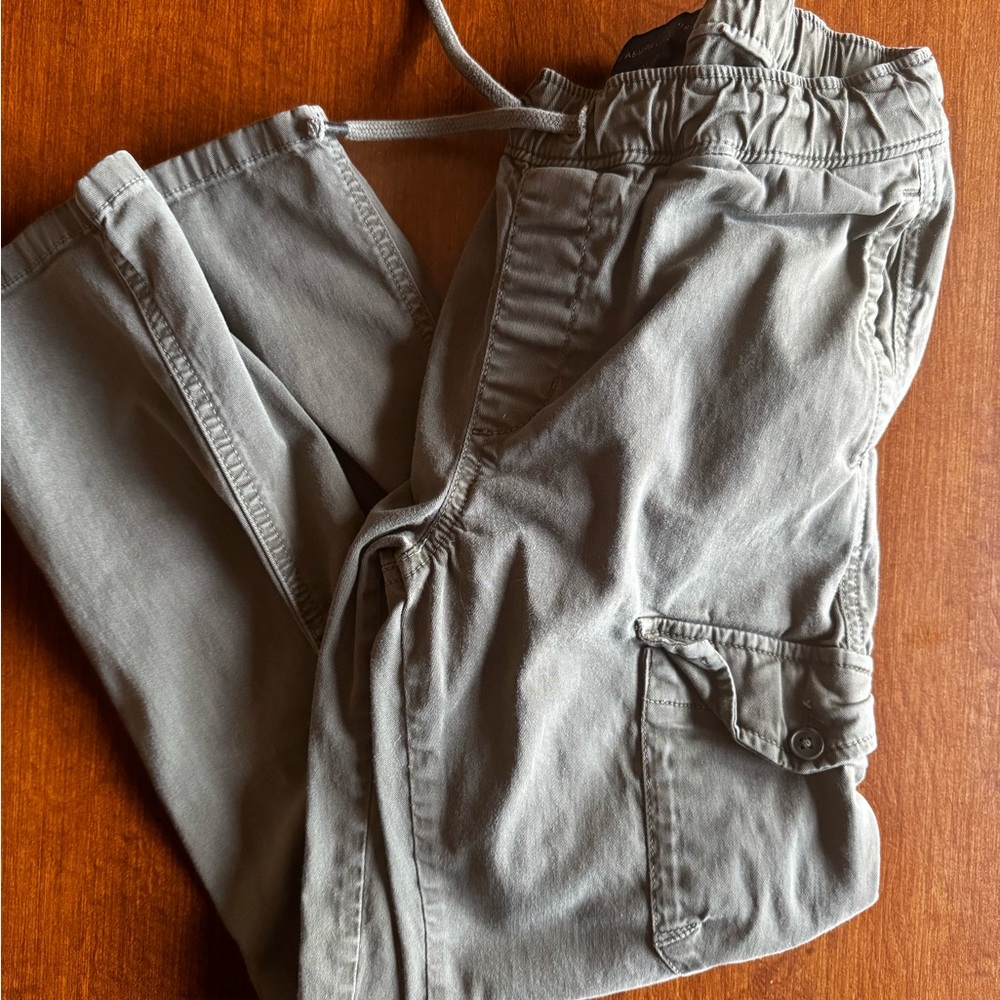 Treasure & Bond Green Cargo Pants with Elastic Waistband